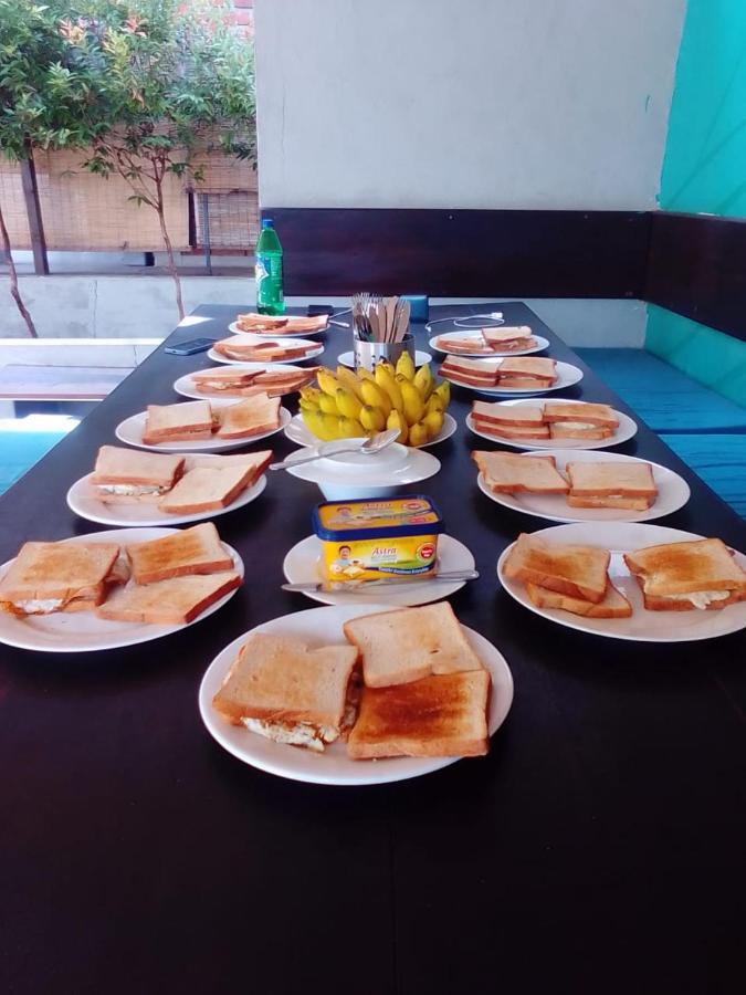Hangover Hostels Мирисса Экстерьер фото